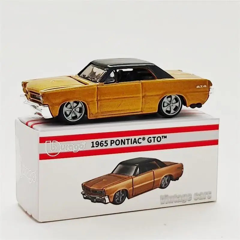 سياره بورش لعبه وللزينه والفخامه وغيرها من السيارات