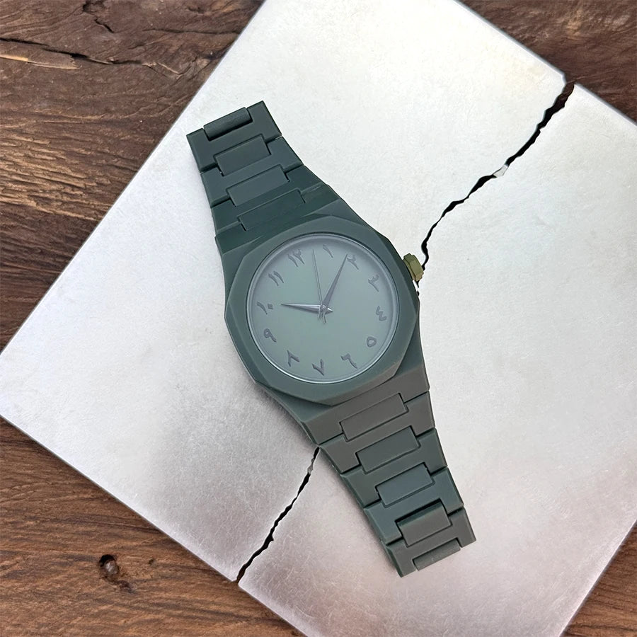 ساعه كلاسيكية فخمه